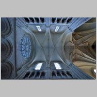 Saint-Michel-en-Thiérache, Église Saint-Michel, photo Patrick, flickr, transept nord.jpg